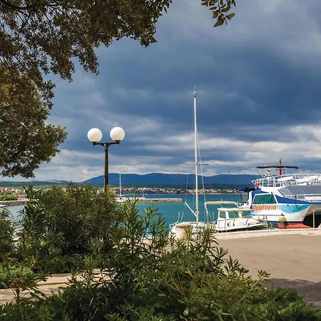 4 Bedroom Beautiful In Turcic