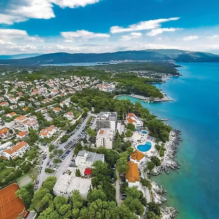 Stunning Home In Turcic With Kitchen Holiday home Vantacici